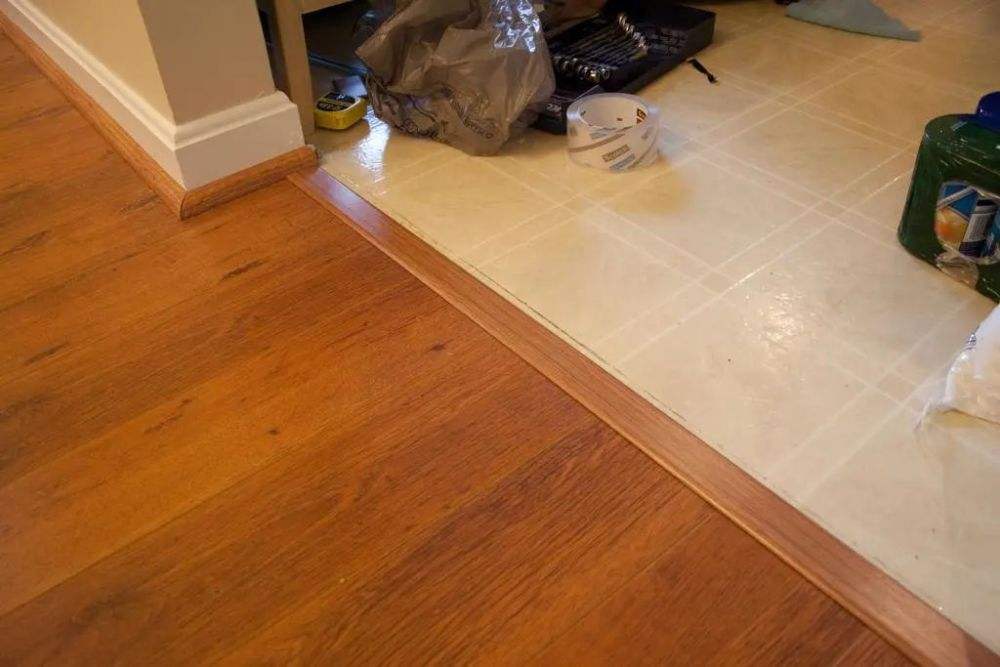 木地板和瓷砖接缝处理怎样好看