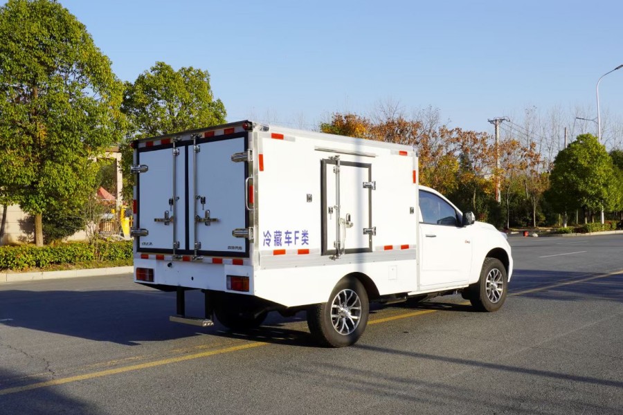 皮卡冷藏车的优劣势!