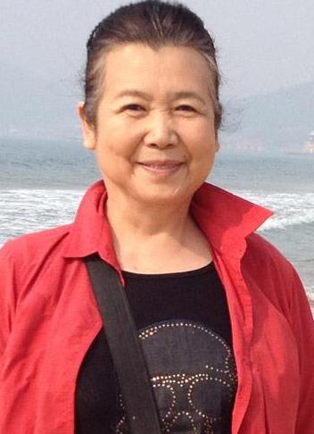 "祖母专业户"李文玲:因"胖菊子"大红,今76岁还仍在演戏