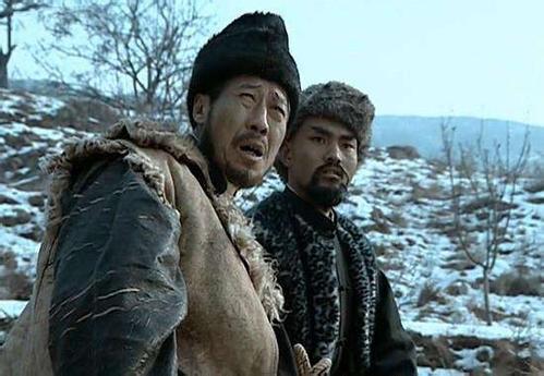 他是黄埔高材生,却拒绝起义,被牧民活捉,竟把自己淹死在水沟里