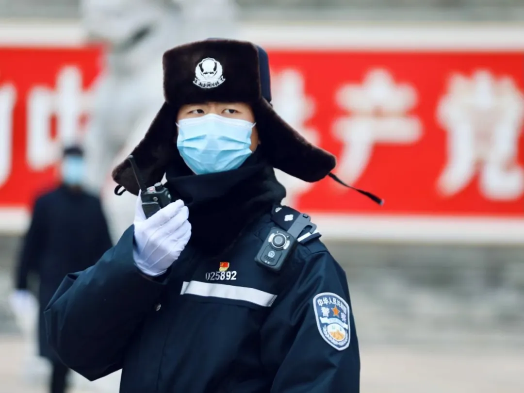 警察的春天来了