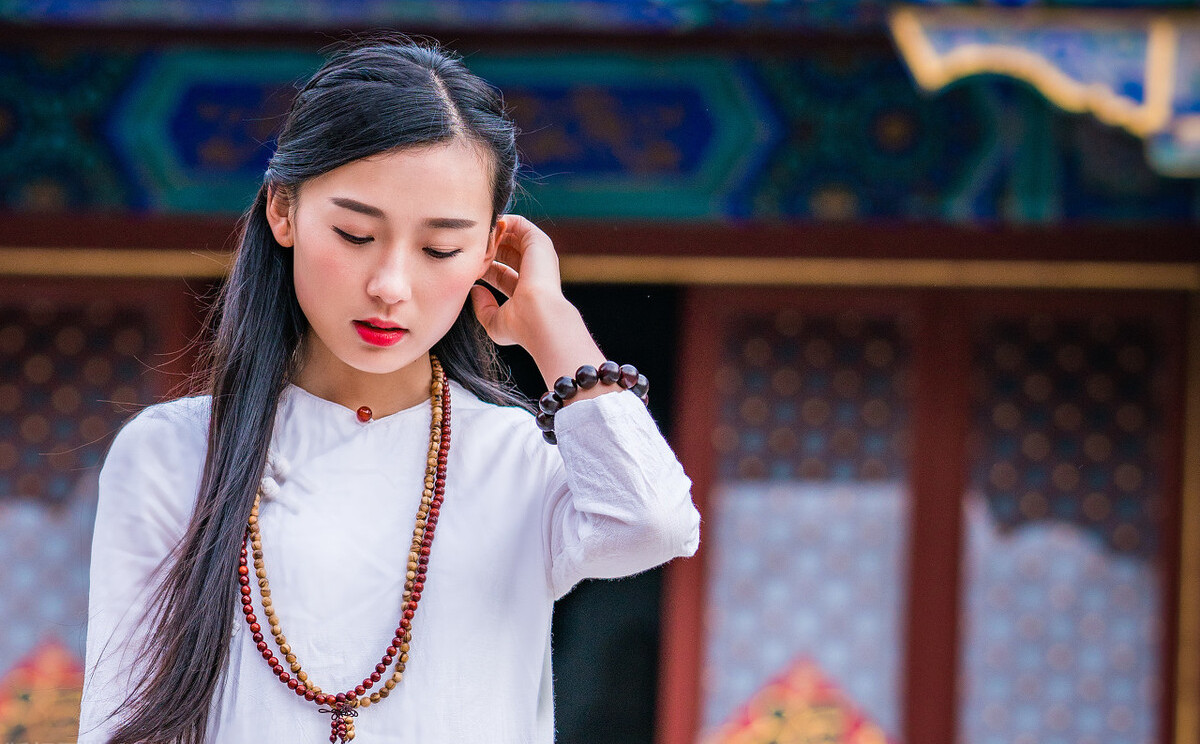 国人超爱的佛系人像摄影,学会用这6个技巧,让你的作品更有韵味