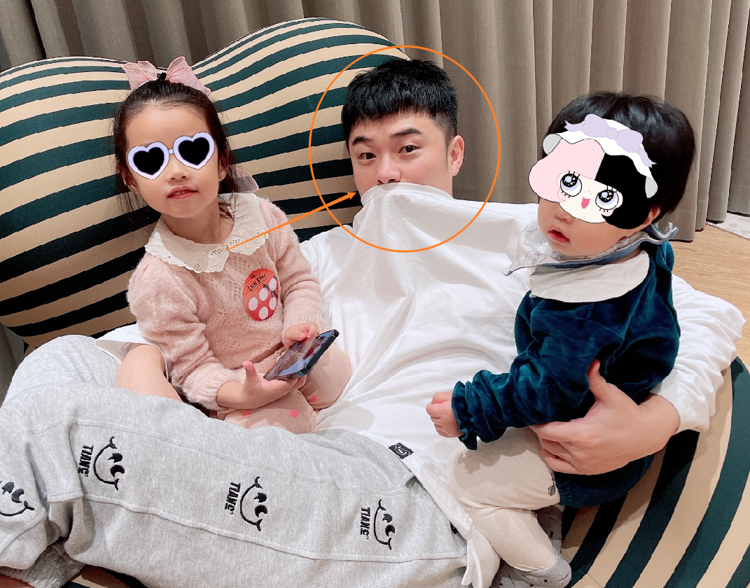 陈赫张子萱终于不再低调,同框给女儿过生日,一家四口合影太温馨