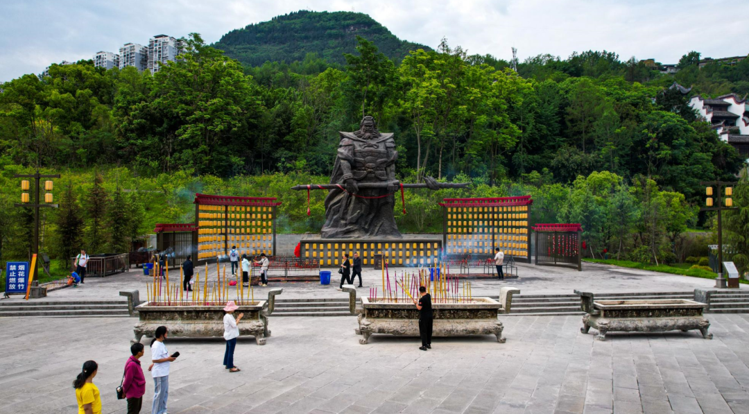 张飞庙景区简介图片