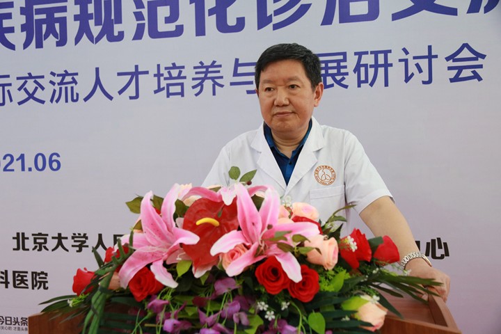 李晓康呼吸内科专家特邀坐诊成都中医哮喘病医院