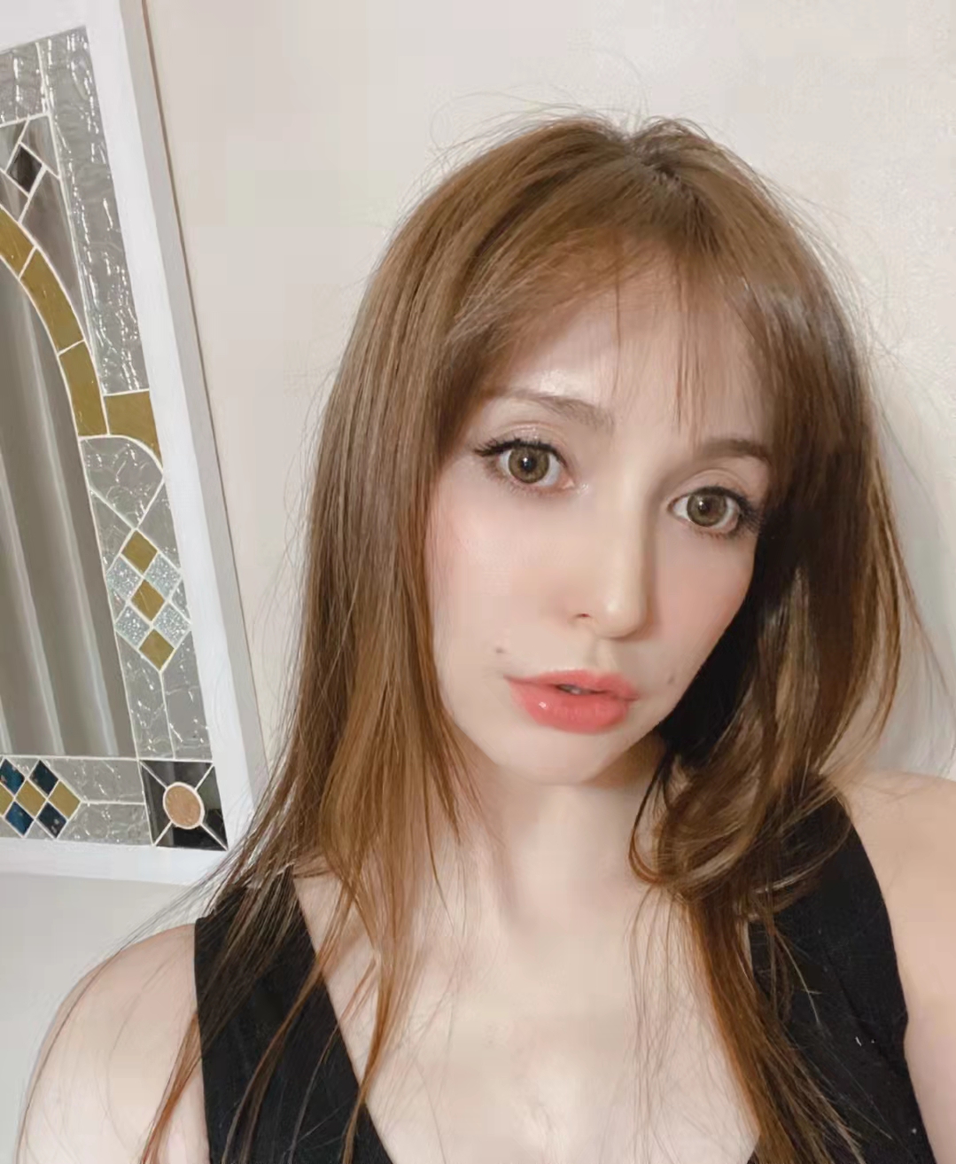 37岁藤井莉娜宣布怀二胎,儿子才刚满1岁,至今不知孩子爸爸身份