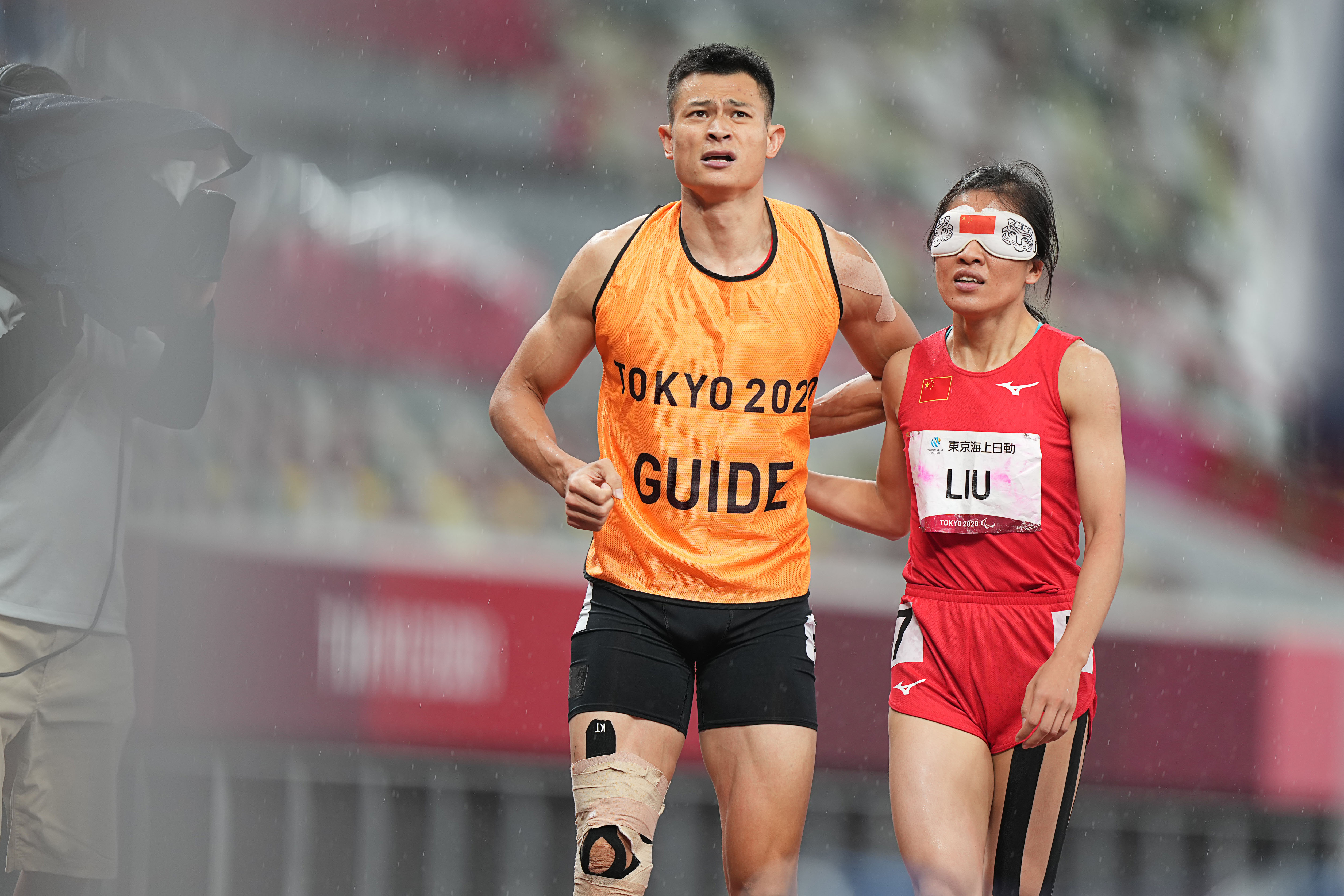 田径——刘翠青获得女子200米t11级金牌