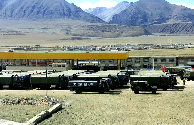 1957,青藏线遇险记:杨星火送出生不久的女儿雪松,紧急回成都