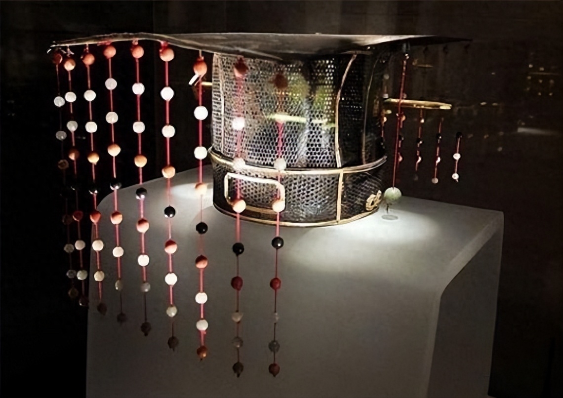 鲁荒王朱檀朱元璋的荒唐儿子害妻子差点被凌迟陵墓是座宝藏