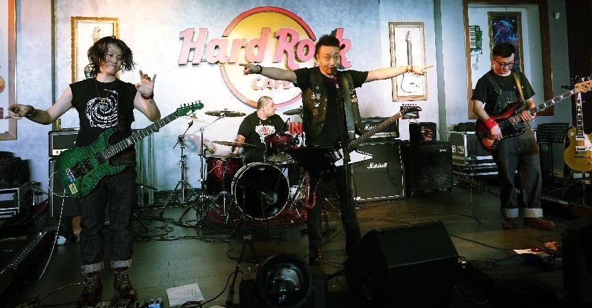 美式硬摇滚「蜥蜴先生乐队」2023首个专场天津硬石开唱