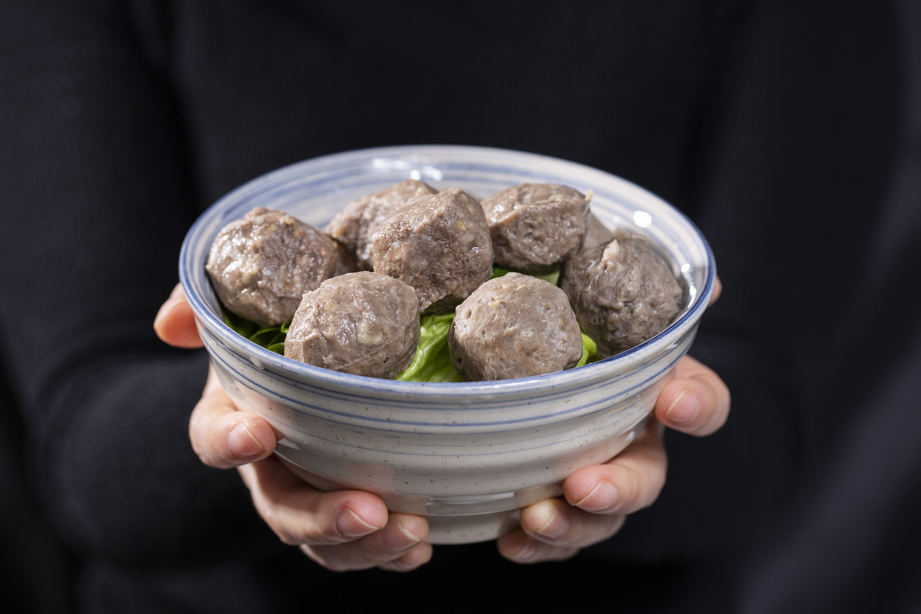 汕头牛肉丸,这个在广东省潮汕地区.@食味菜谱的动态