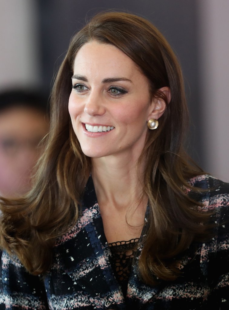 凯特王妃也是珍珠控,想要珍珠耳环戴得优雅不老气,不如学学她