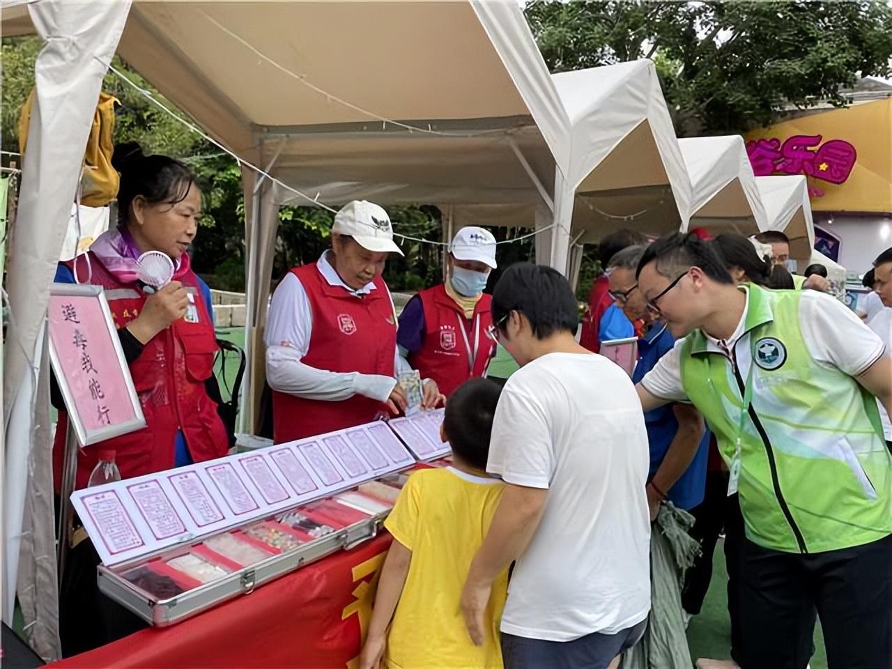 吉华街道开展"禁毒 "系列 创建禁毒示范城区宣传活动