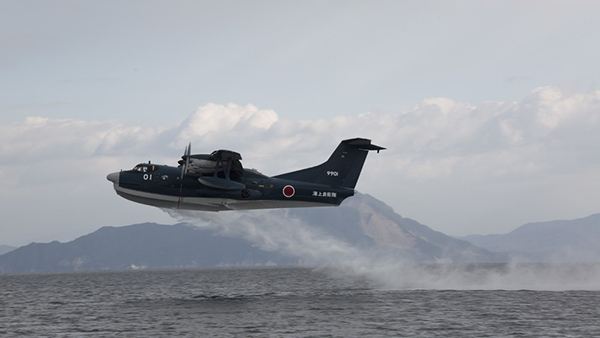 世界最先进水上飞机,可在巨浪中起降,价格高达百亿
