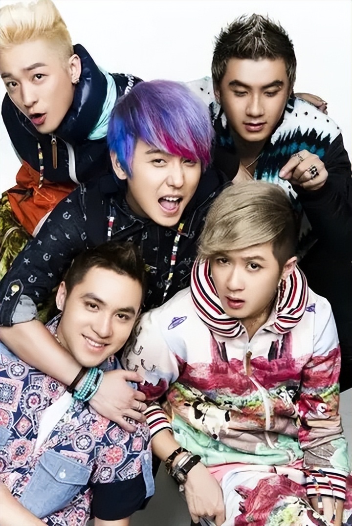 从檀健次到古早男团mic又惨又好笑他们的黑历史竟没有重复的