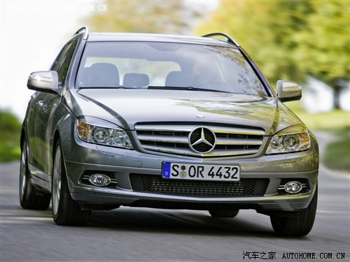 河南周口保时捷车友会俱乐部奔驰c200k标准型9月1日上市公布价格