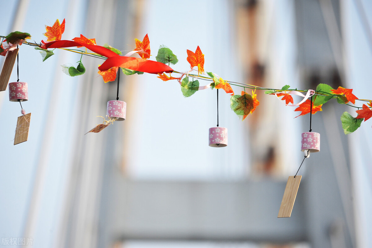 李玉英: 一串纸风铃