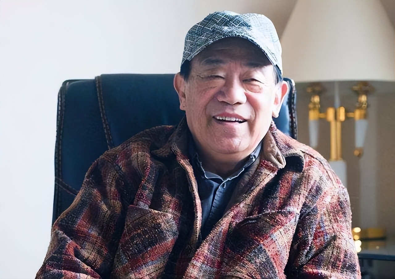 国家一级演员高明:把金鸡奖杯给孙女当玩具,80岁不服老仍在拍戏