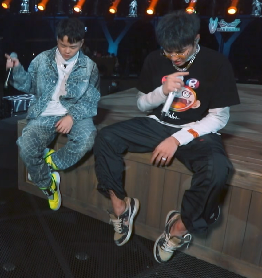 新说唱第八期丨鹿晗与吴亦凡撞鞋aj3 x 藤原浩,吴亦凡负气出走?