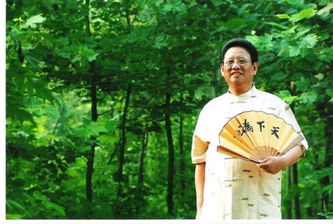 名中医郭志辰,"人体空间医学"的创始人,提倡用"小方"治病