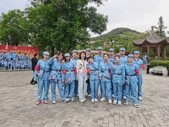 陕西教师张莎莎获评2021年"最美教师",一起看她的故事!