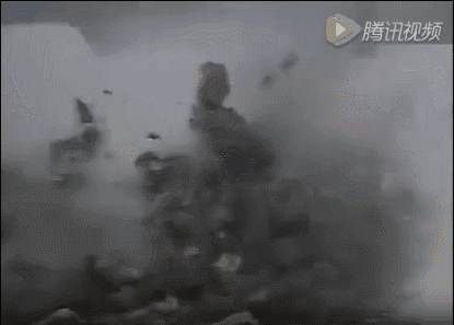 拍《西游记》时出了状况,有人拿工具冲过来,六小龄童
