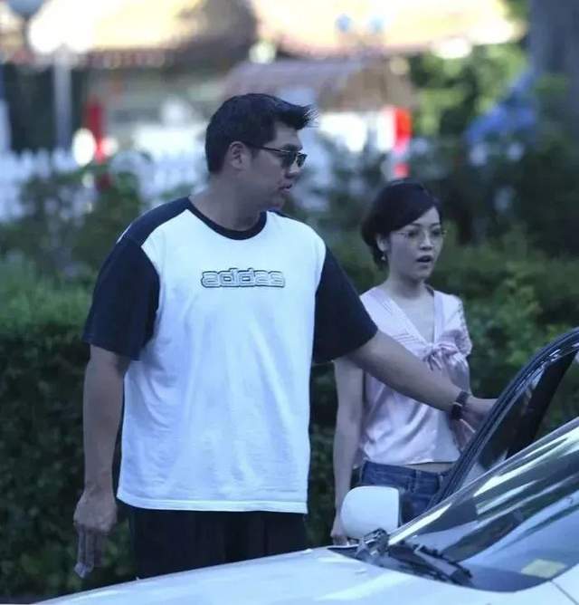 没嫁给周杰伦的侯佩岑,婚姻现状曝光后令人唏嘘!