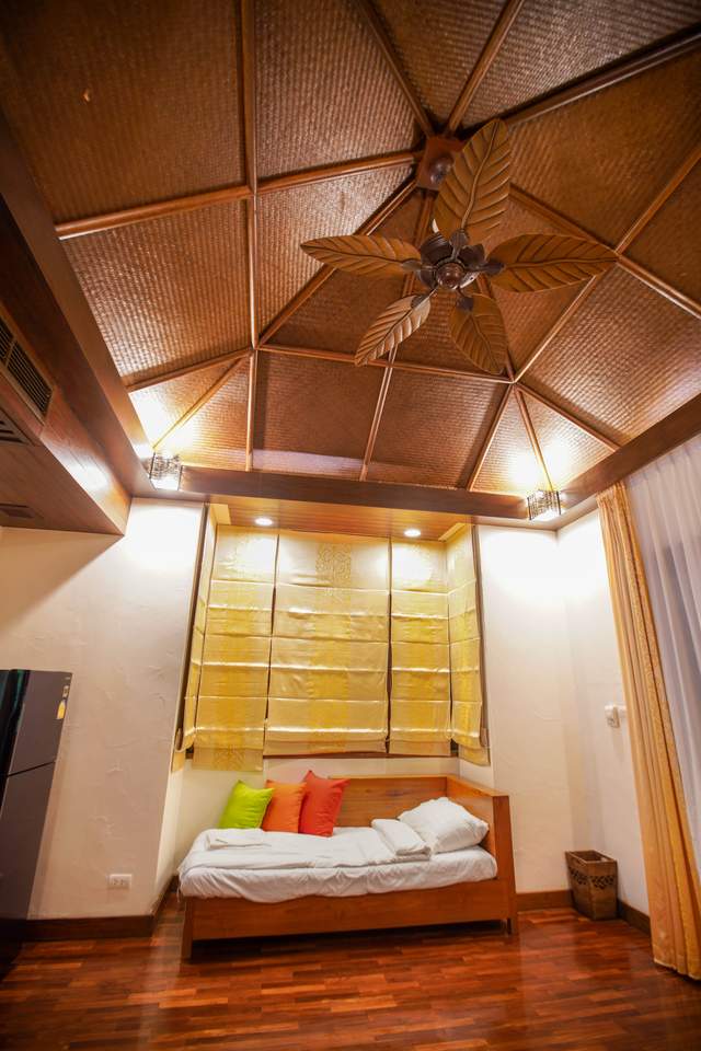 暑期的兰达岛,泰国最热门的度假目的地之一,海滨泳池别墅攻略