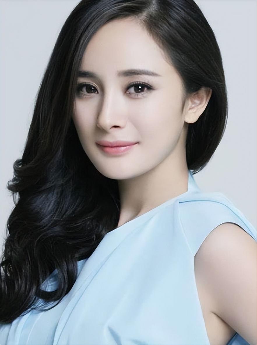 杨幂的马面裙事件就让我们看到了这一点.