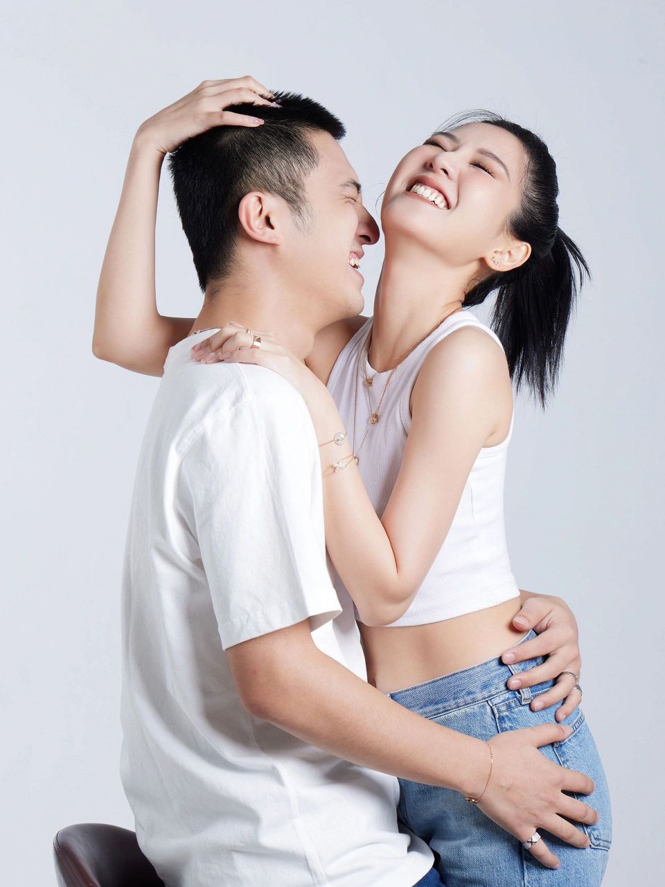 跟"陈柏霖"在一起一周年啦! 好啦!