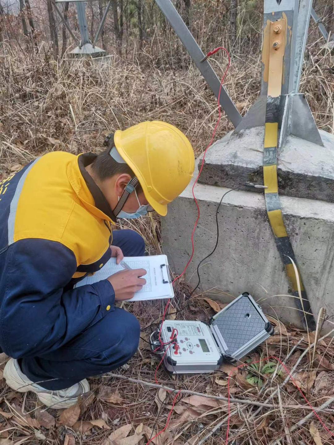 华东电气集团强化光伏发电运维,助力乡村振兴发展!