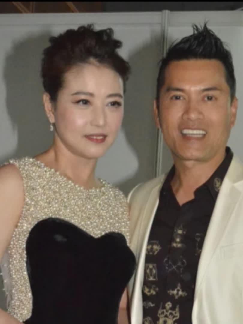 吕良伟感谢周海媚