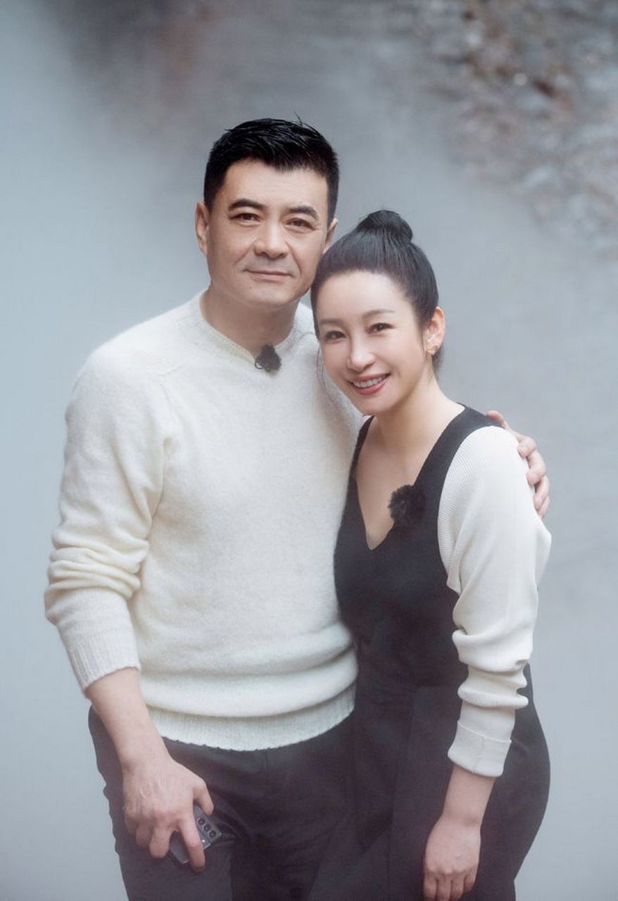 当年,秦海璐和身价20亿的李厚霖同居4年后,正思考要不要嫁给他时,却