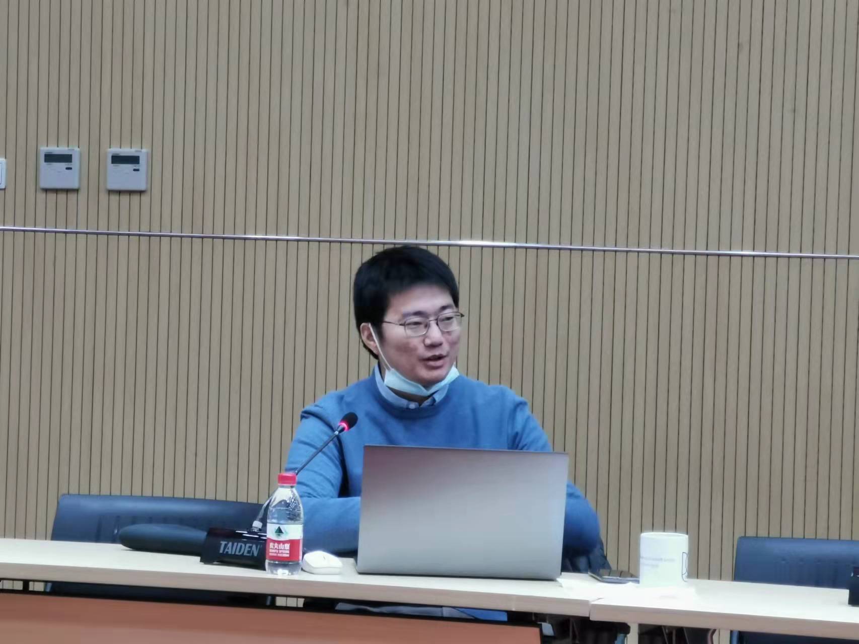 雷少华:公共管理视角下的美国政治研究