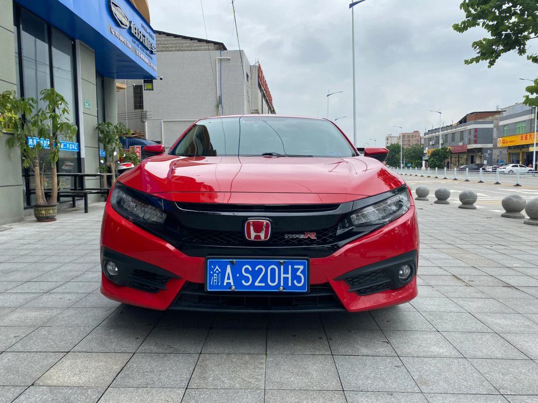 红标思域2.0t 手动挡卖40万是"智商税",真的吗?答案明显