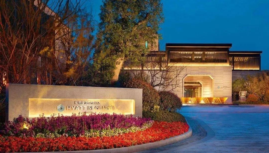 崇明陈家镇禹洲东滩雍禧,建面约110-120㎡联排别墅,总价387万!