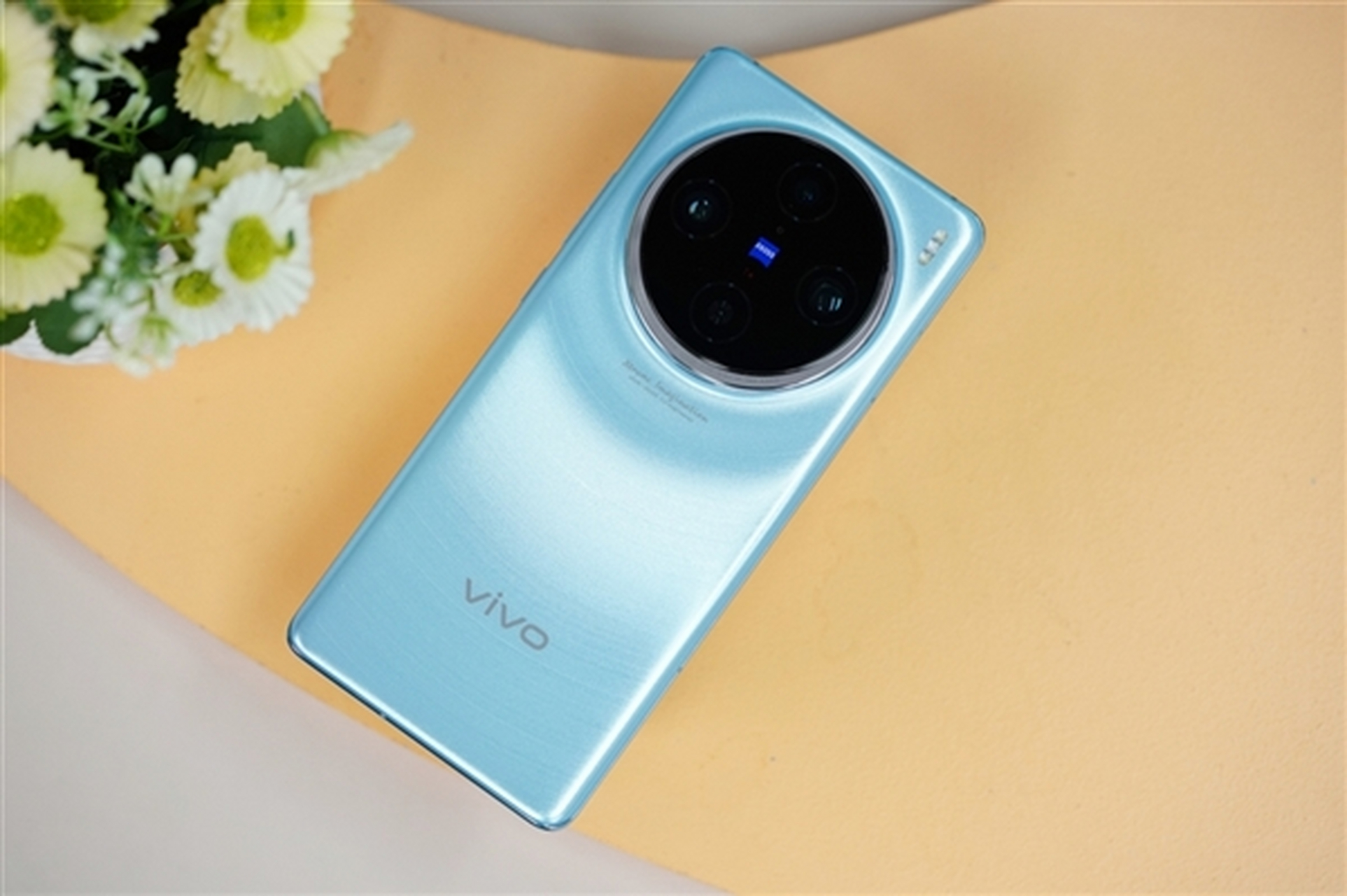 曝vivo x100 pro 测试卫星通信:紫光展锐卫星芯片  智能手机有了卫星