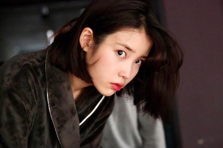 李知恩的应援色是什么