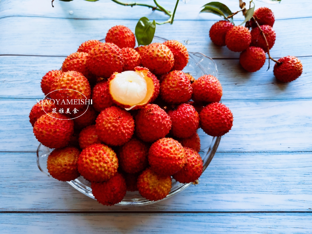 有一种荔枝,比"妃子笑"好吃多了,清甜汁多,可惜很多人不会挑