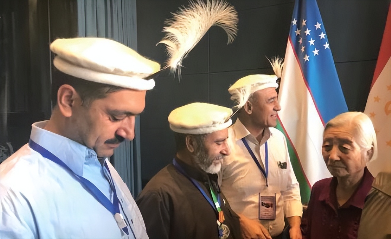 跨越国界的守墓人阿里·艾哈迈德