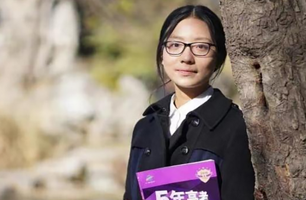 "最任性高考状元"韩思雨:不熬夜不刷题,高考681分上清华