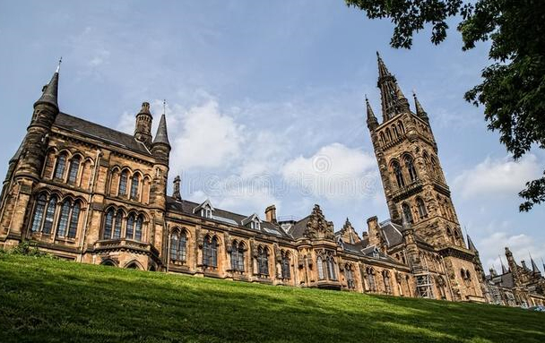 格拉斯哥大学英国排名及世界排名:英国排名17,世界排名67!