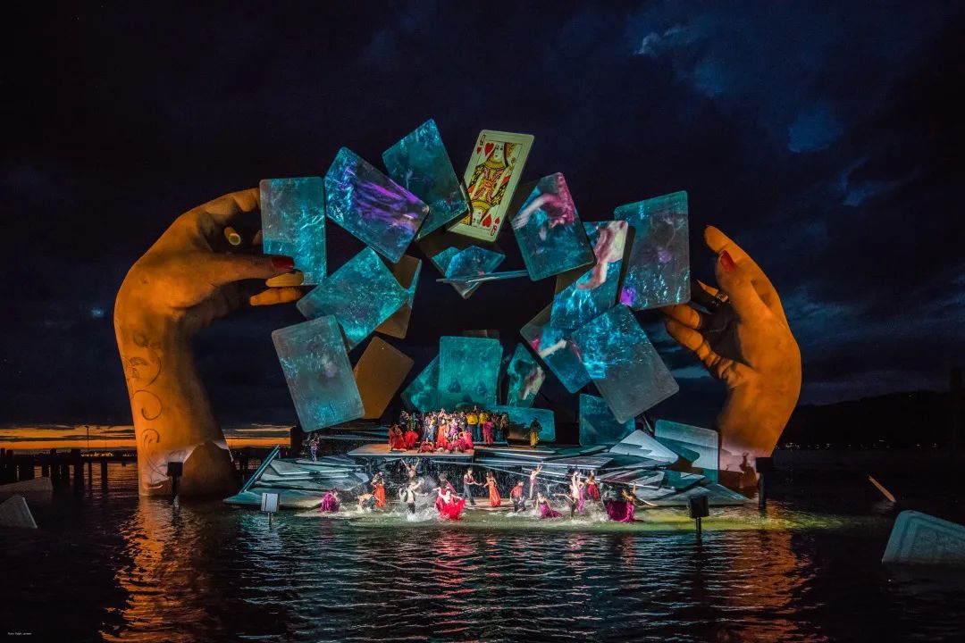 布雷根茨音乐节歌剧《卡门》