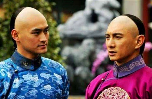 雍正帝为啥能完全信任胤祥?从这件小事中,我们看到了兄友弟恭