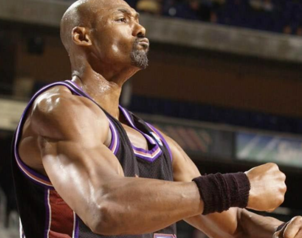 这才叫"麒麟臂"!奥尼尔手臂像充气 罗宾逊肌肉线条似刀刻