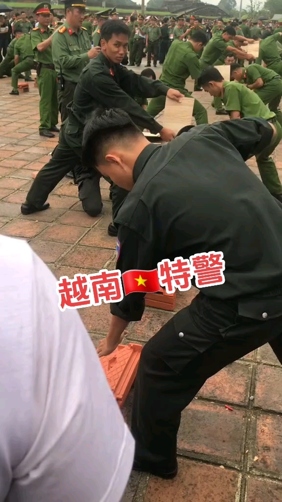 越南特警硬核功夫,什么水平?