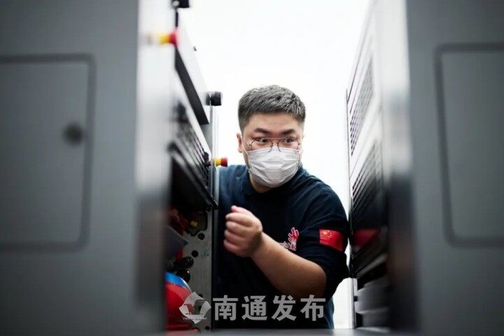 启东籍选手顾俊杰闪耀技能大赛舞台 成中国印刷界首位世界冠军