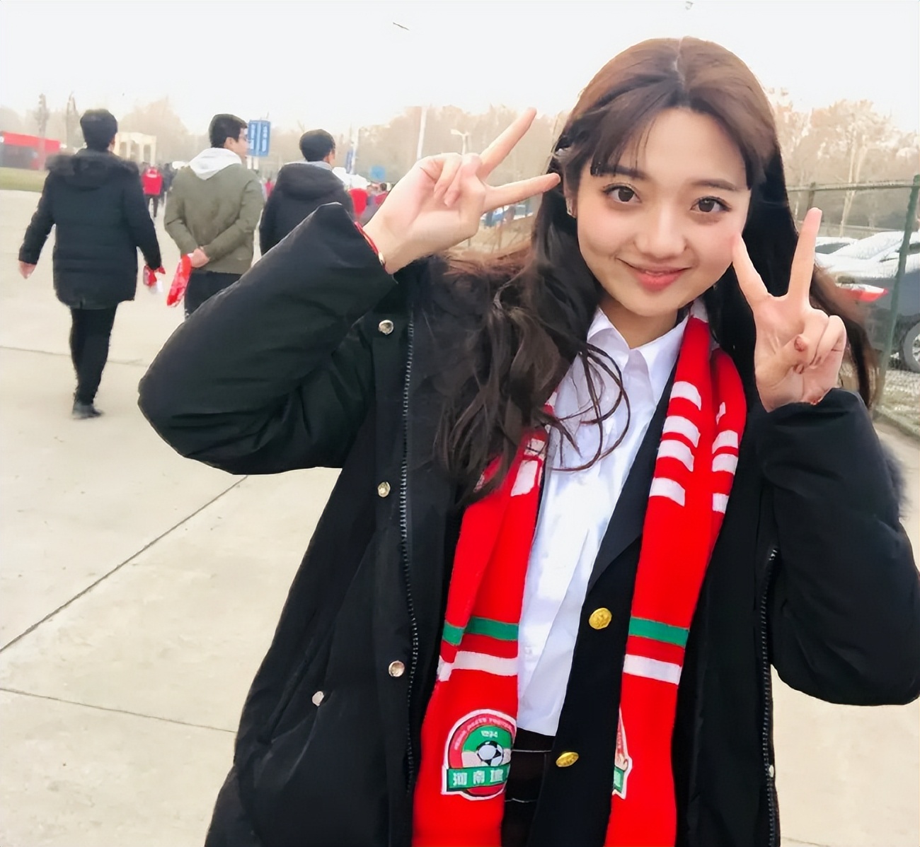 "冰柠檬"张兆艺遭家暴,施暴者竟是母亲,本人回应揭开更多细节