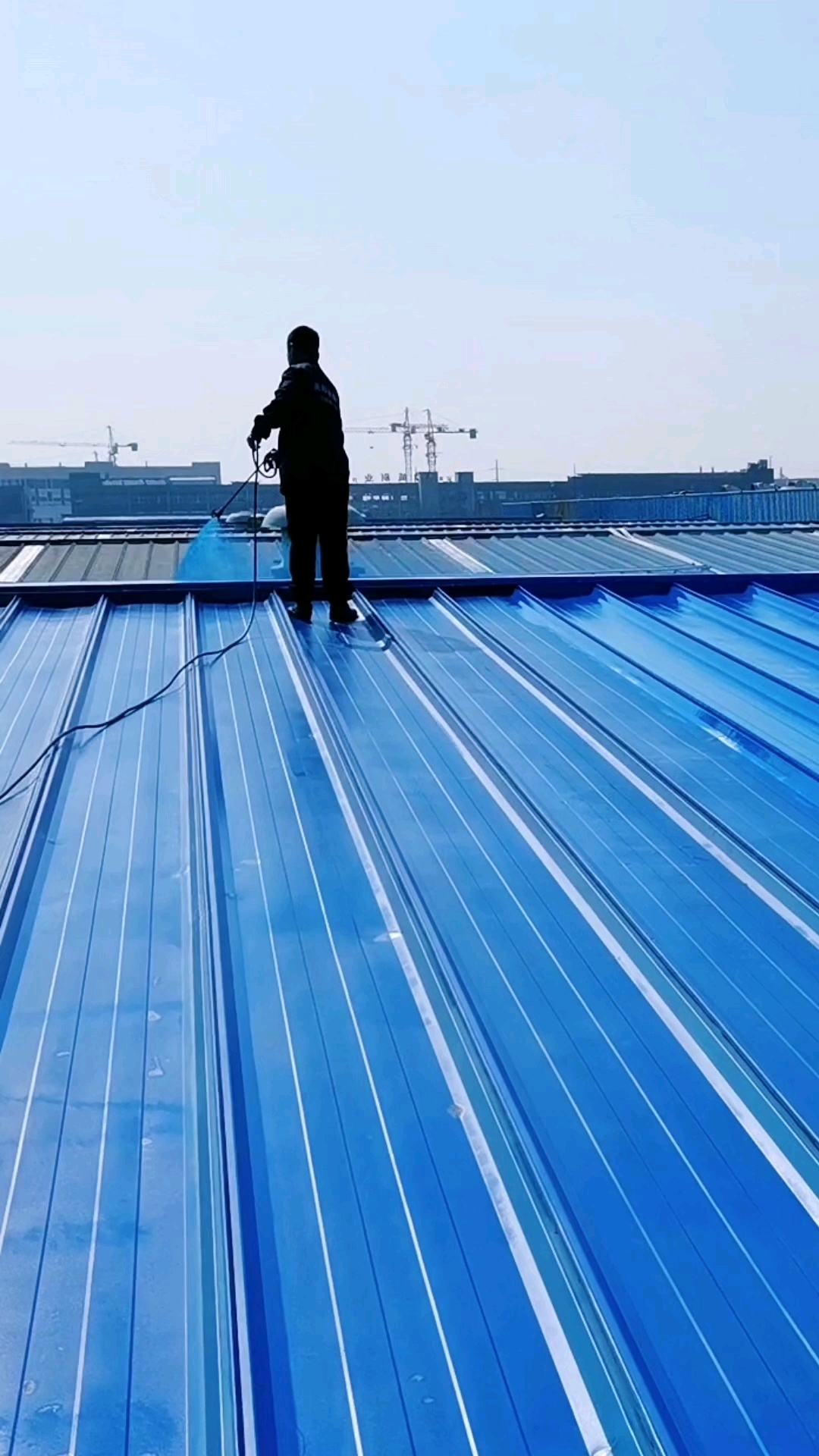 厂房彩钢瓦屋面翻新喷漆 喷涂防腐防锈面漆 包工包料施工