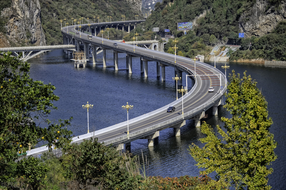 湖北兴山,中国最美水上公路